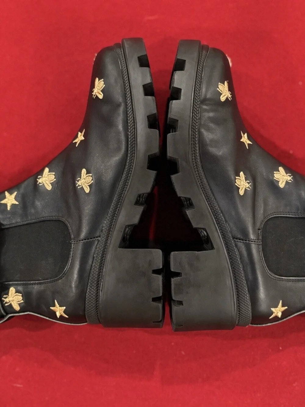GUCCI *Authentic*  Stars and Bee Embroidered Leather Ankle Boots with Belt